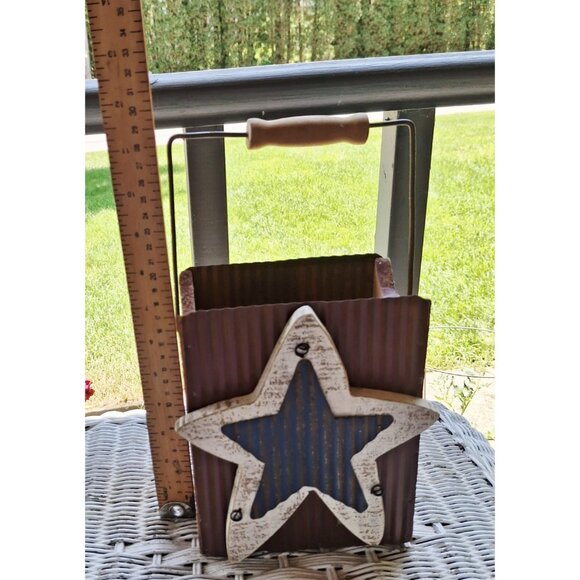 Rustic Metal & Wood Star-Themed Rectangular Bucket With Handle Artsy America - Picture 3 of 7